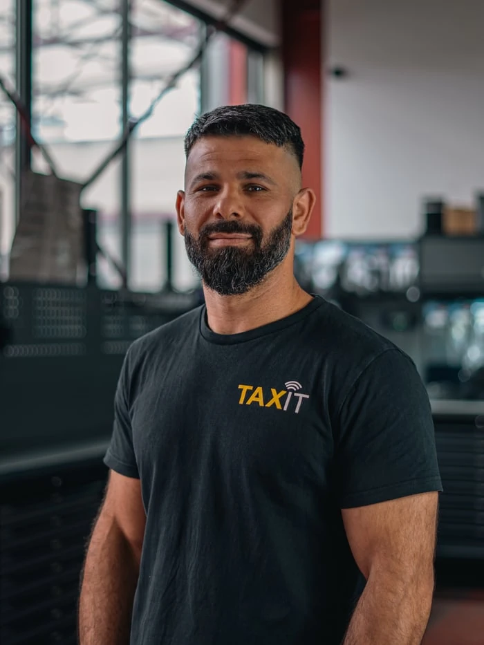 Shamaray Rezaie bei TAXIT